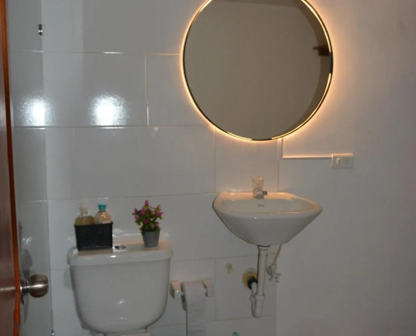 Moderno Y Centrico Apartamento Con Impresionantes Vistas A La Montana Medellín 0*,