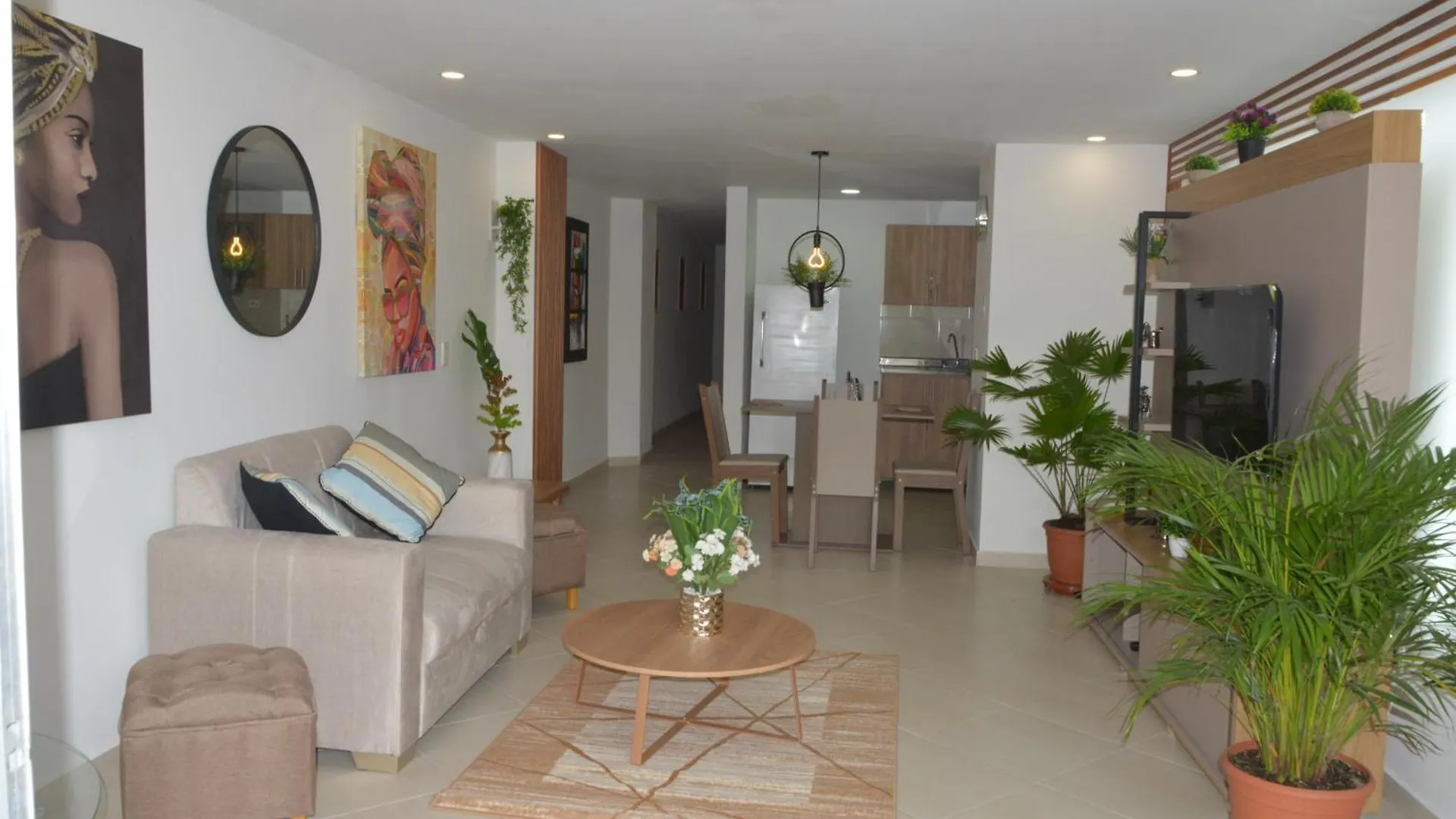 Апартаменты Moderno Y Centrico Apartamento Con Impresionantes Vistas A La Montana Медельин Колумбия